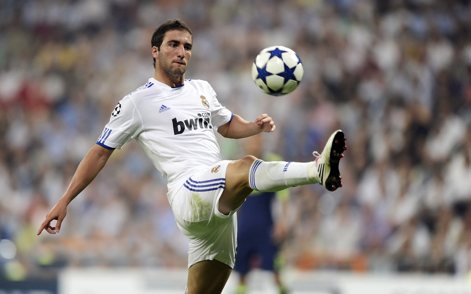 九游官网-中国足球技术流打法能否破局，中国足球战术